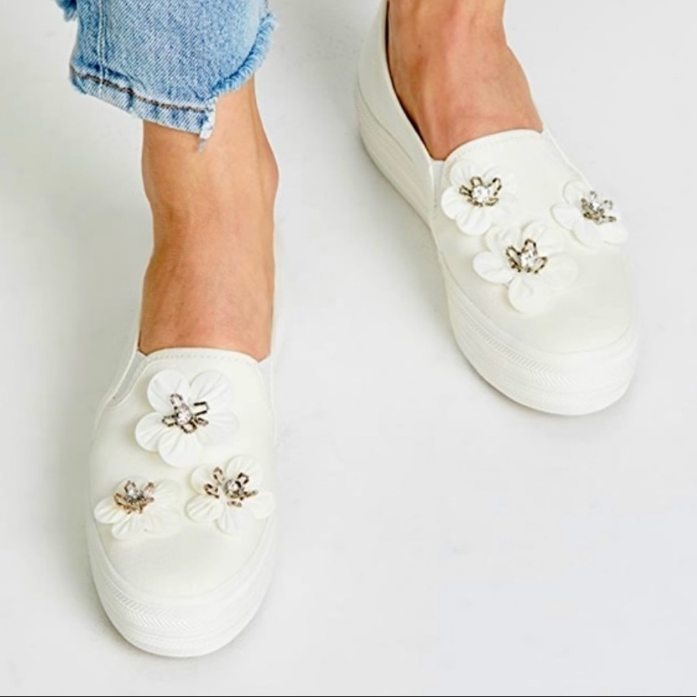 Kate Spade Keds Triple Decker Flower Bridal Shoe - Picture 8 of 8